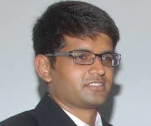 Dr Rushabh Mehta