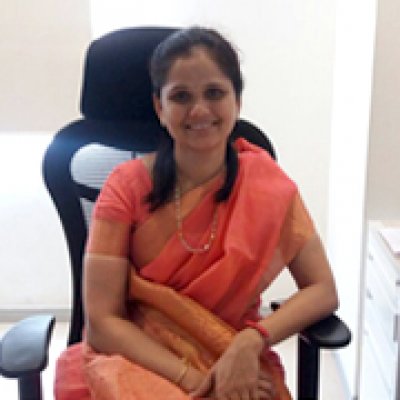  Dr J Krithika Devi
